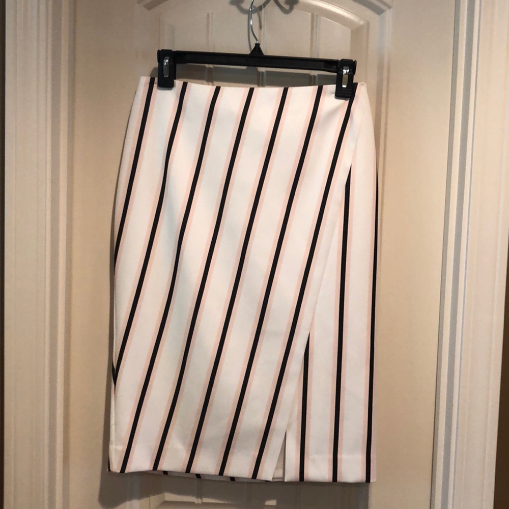 Striped pencil skirt